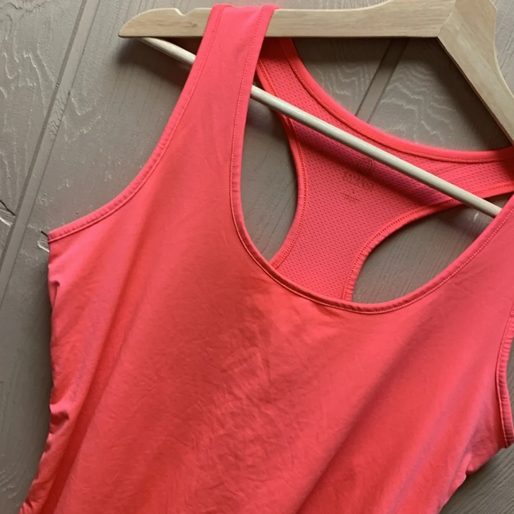 Balance Collection Top - Picture 4 of 12